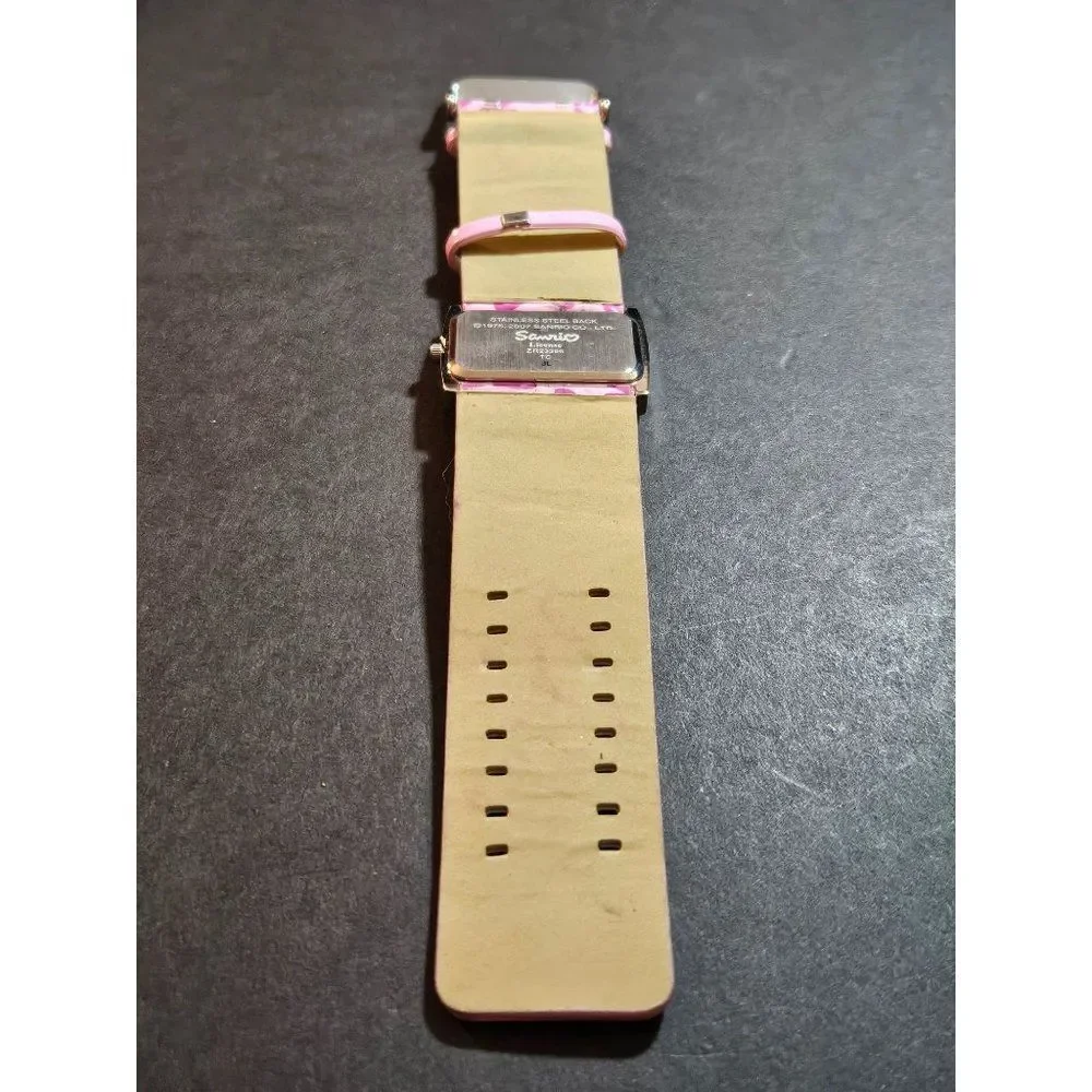 *Sale* Pink and silver tone Hello Kitty watch needs battery
